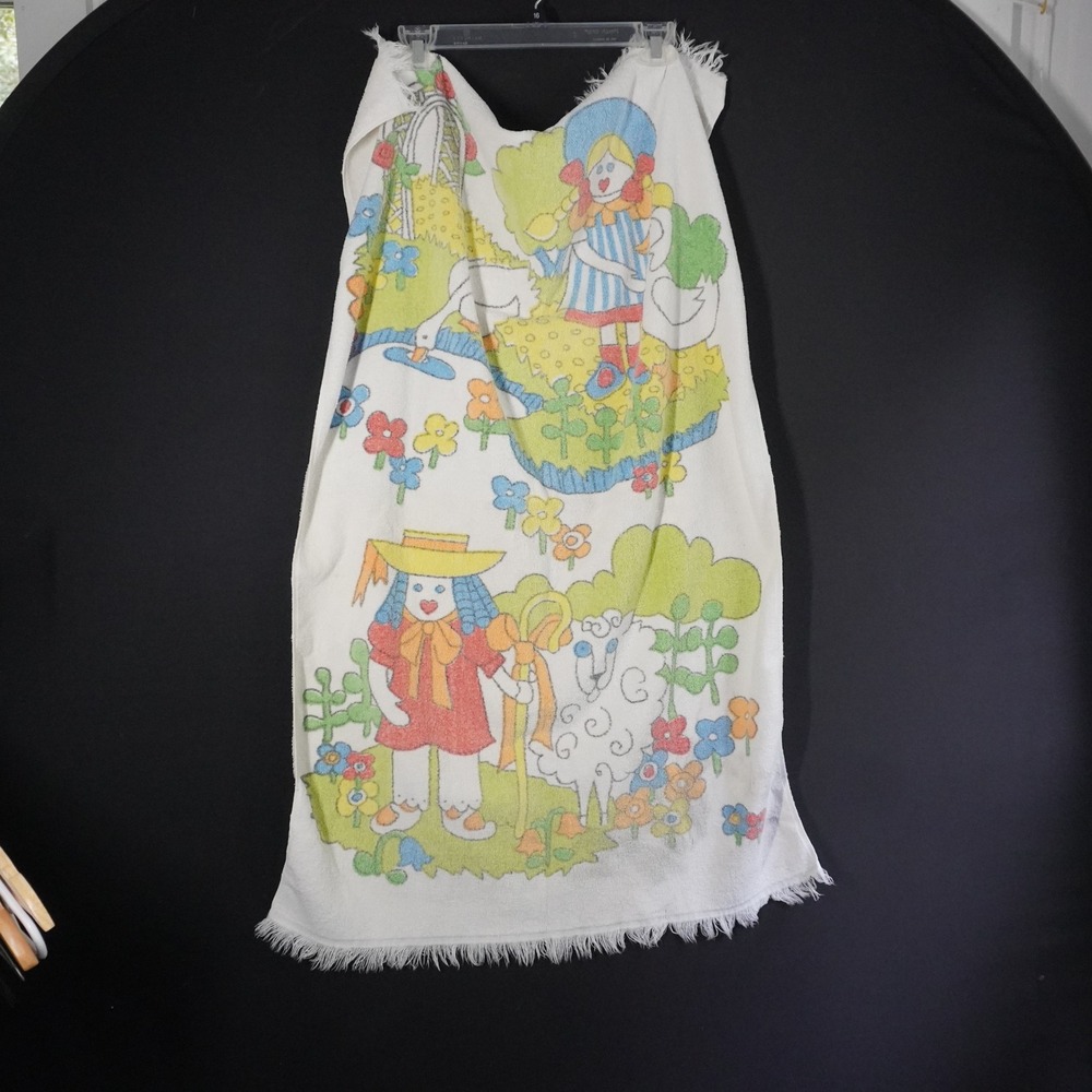 Vintage‎ Tastemaker by Mohawk Cotton Towel Whimsical Childrens Farm Scene Print
